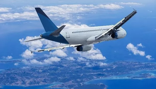 碳纤维制品：航空复合材料附加值高，市场前景好